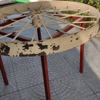 RUEDA DE HIERRO APTA PARA MESA