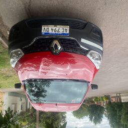 Vendo Kangoo 2018 ver fotos 13000 dólares 