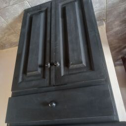 Mueble de pino