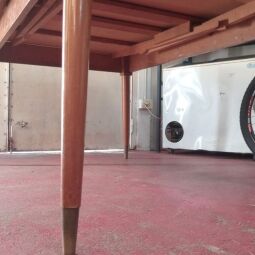 Se vende mesa grande ideal oara quincho 14 personas