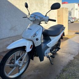 Moto casi CERO